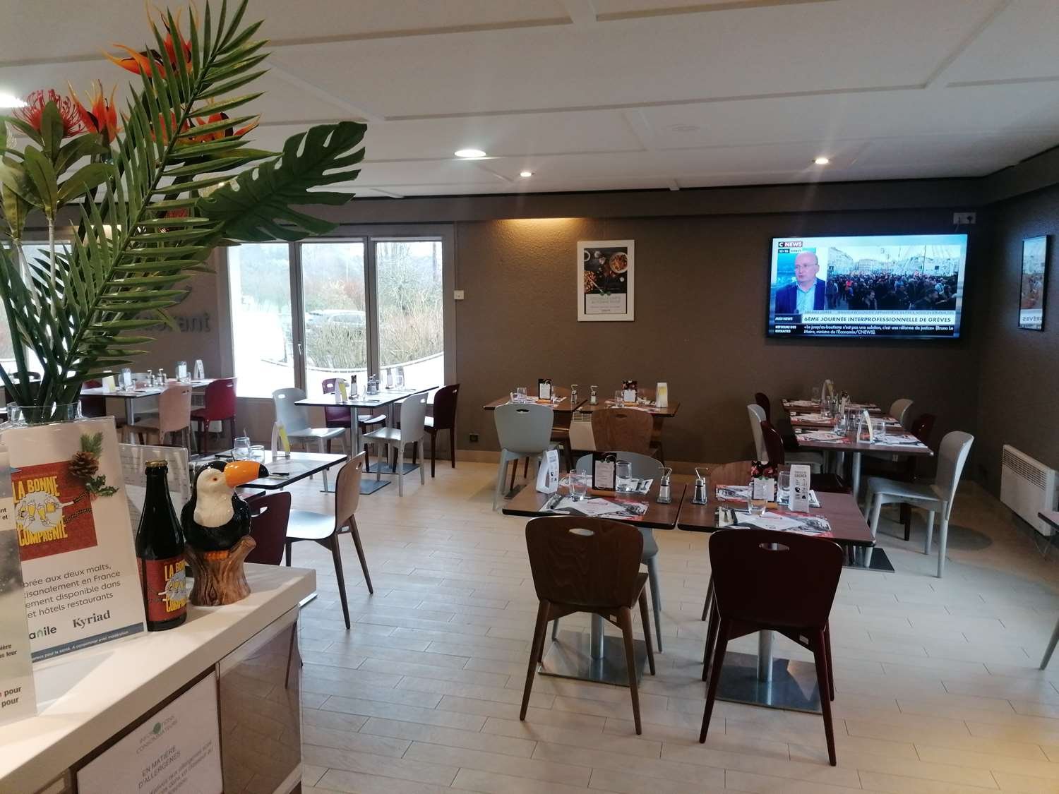 巴约钟楼酒店-官方
