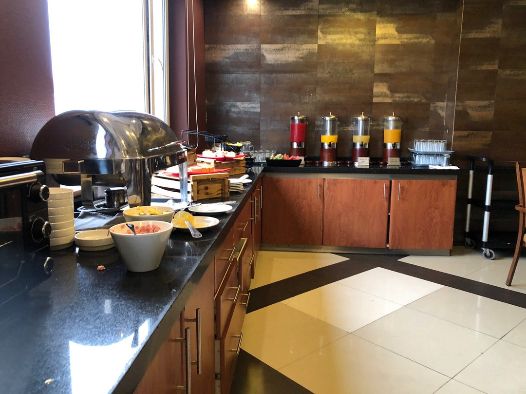 Hotel Diego de Almagro Lomas Verdes主图