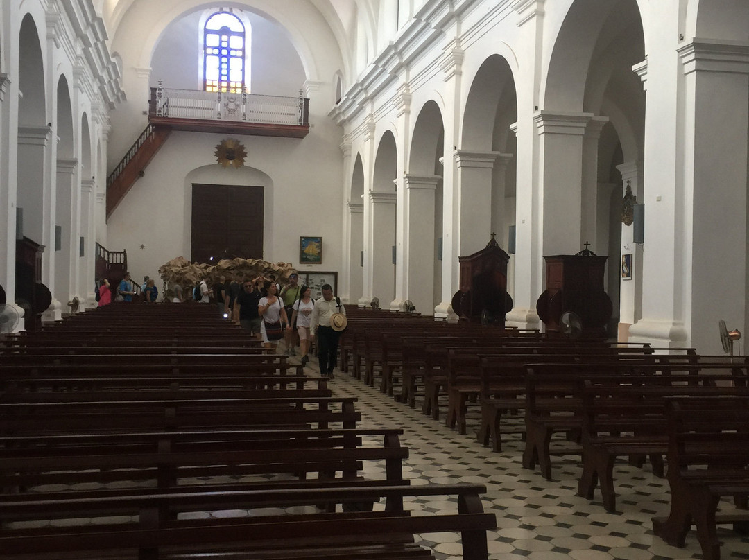 Church of the Holy Trinity景点图片