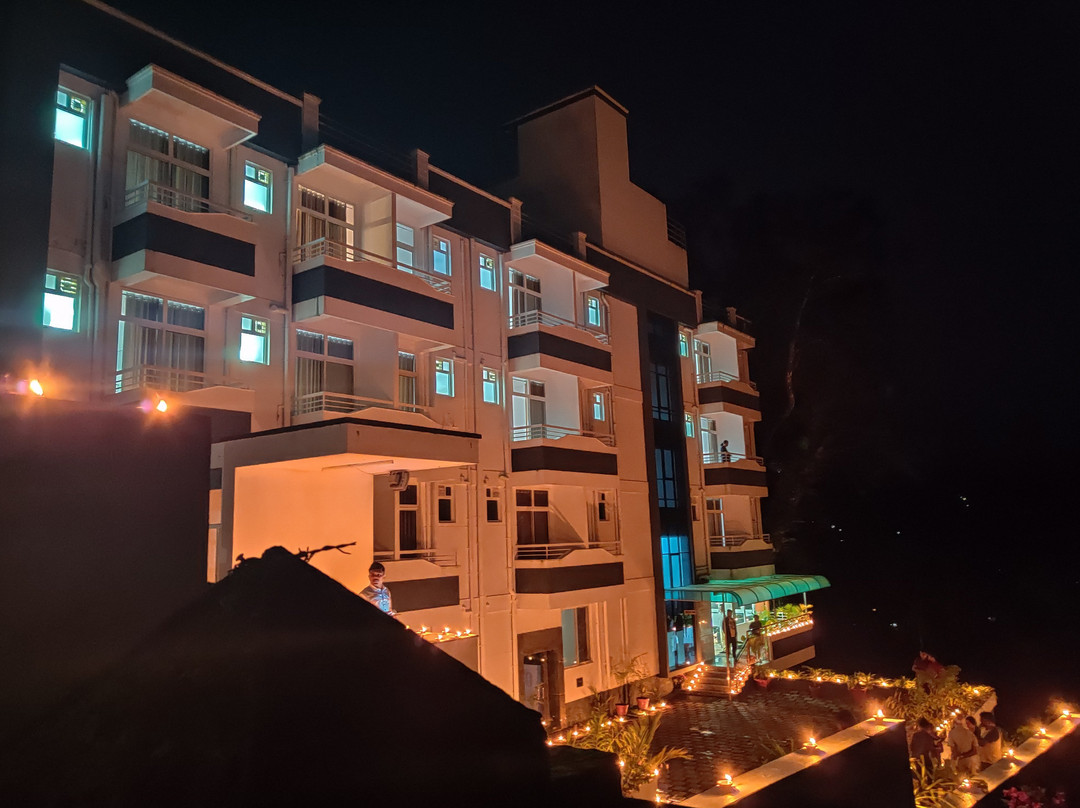 Cloud Castle Resorts and Spa, Munnar