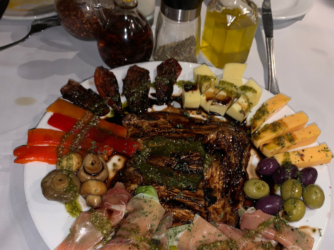 Juan Del Mar Pizzeria Goumert