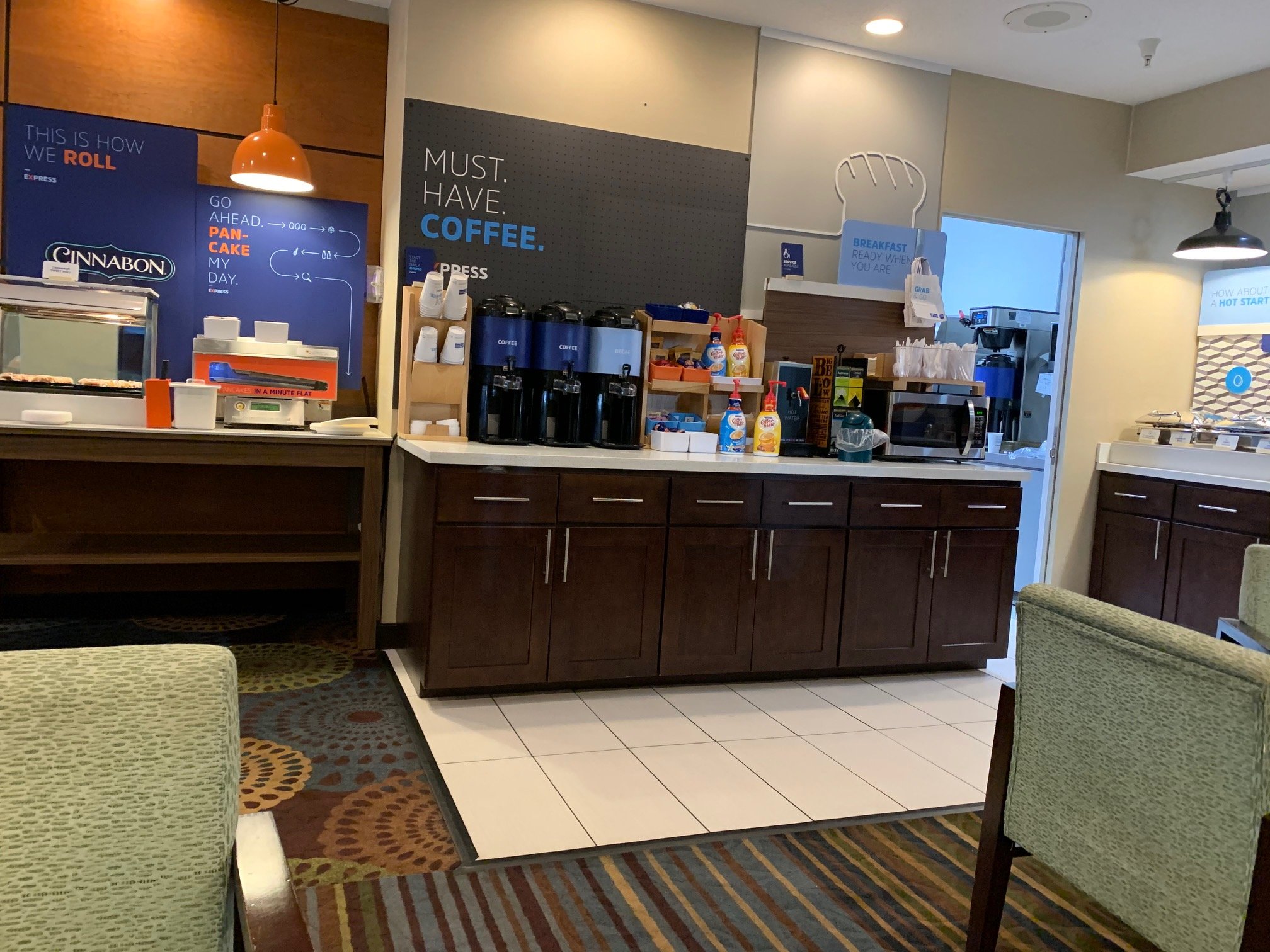 Holiday Inn Express Adrian, an IHG Hotel-餐饮