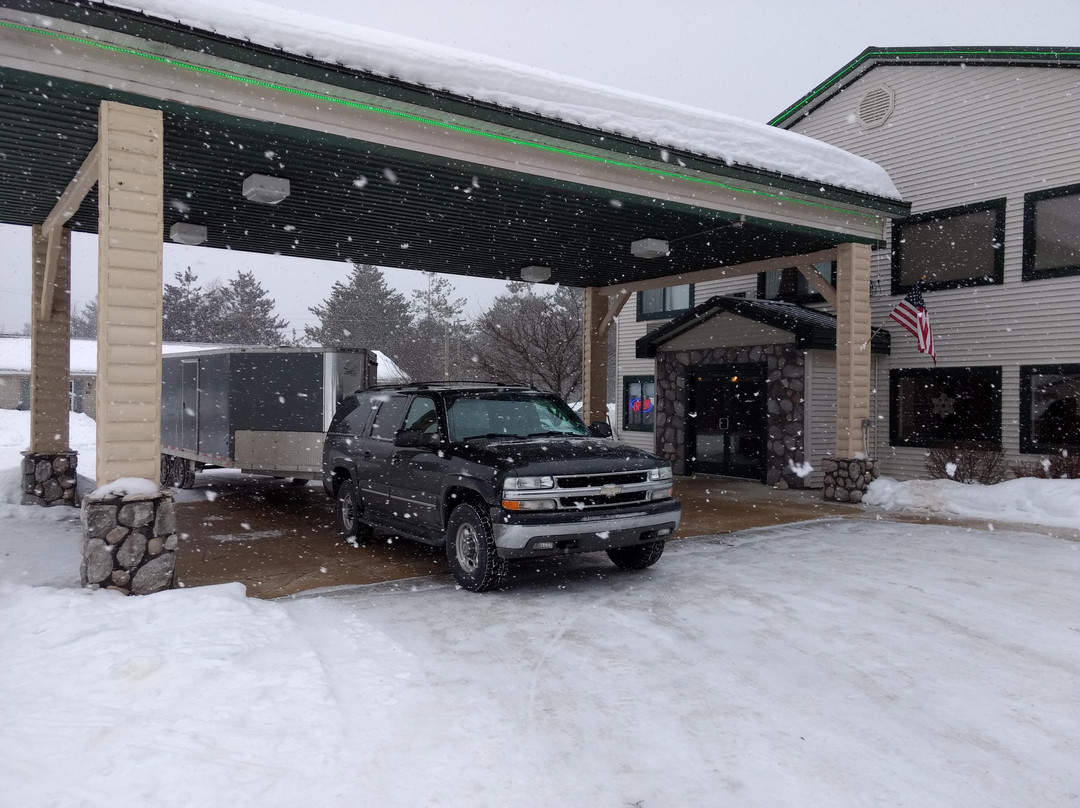 Pleasant Moose Lodge主图