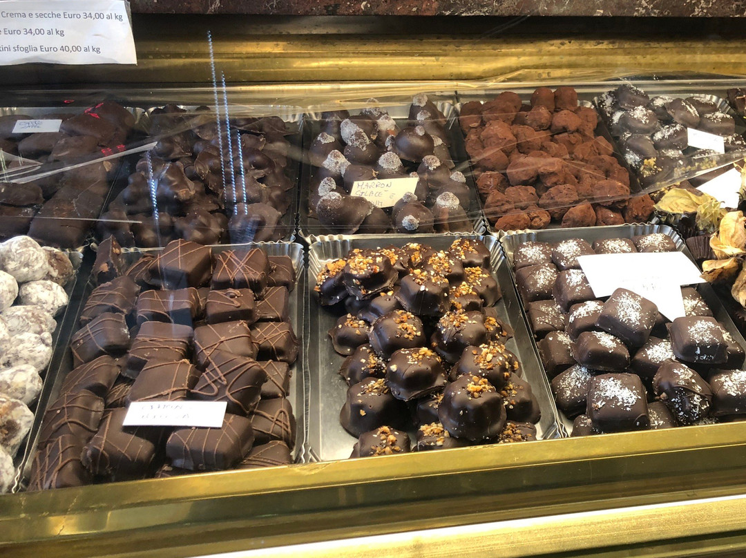 Grosso餐馆和美食-Pasticcera Sida