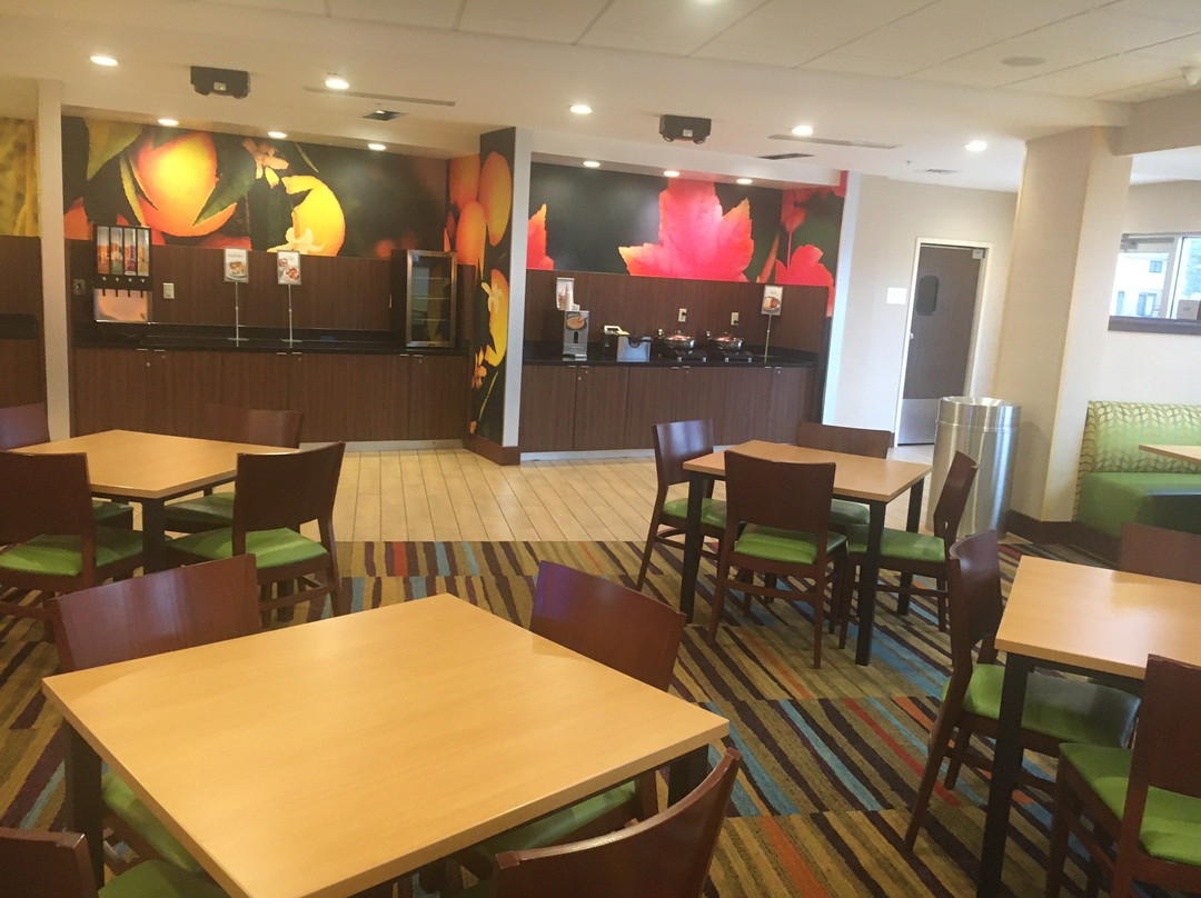 Fairfield by Marriott Inn & Suites Bowling Green主图