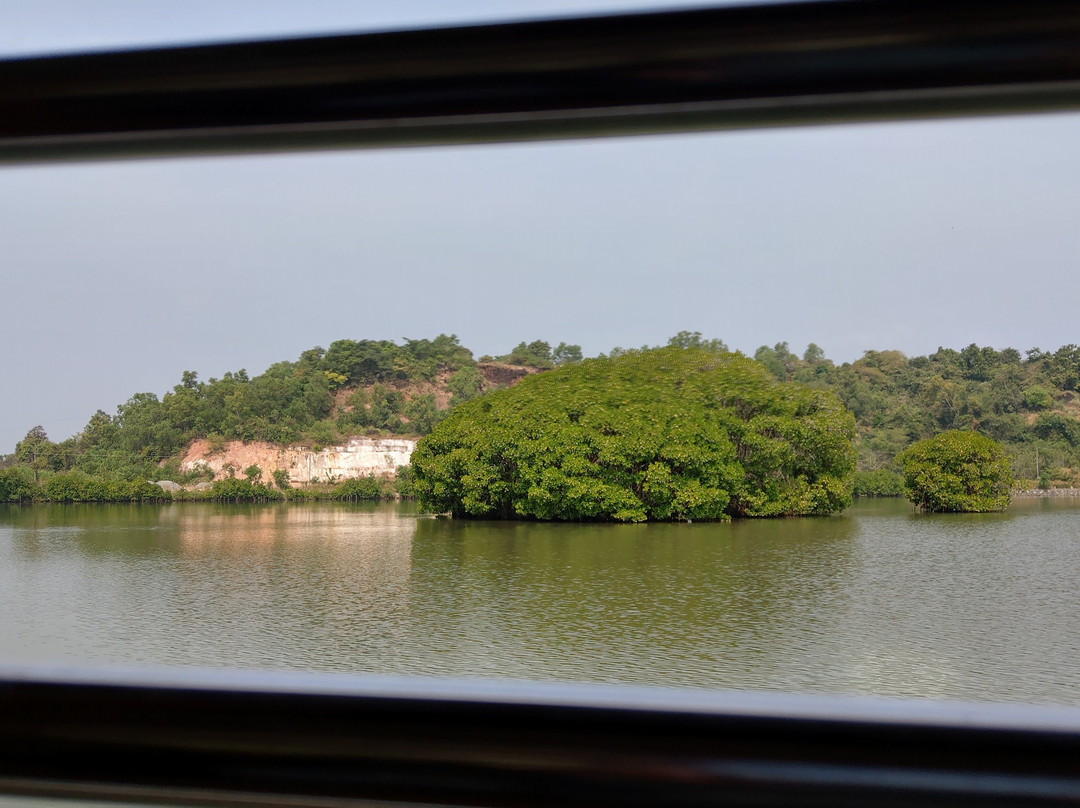 V-Pra Kaayal Floating Park景点图片