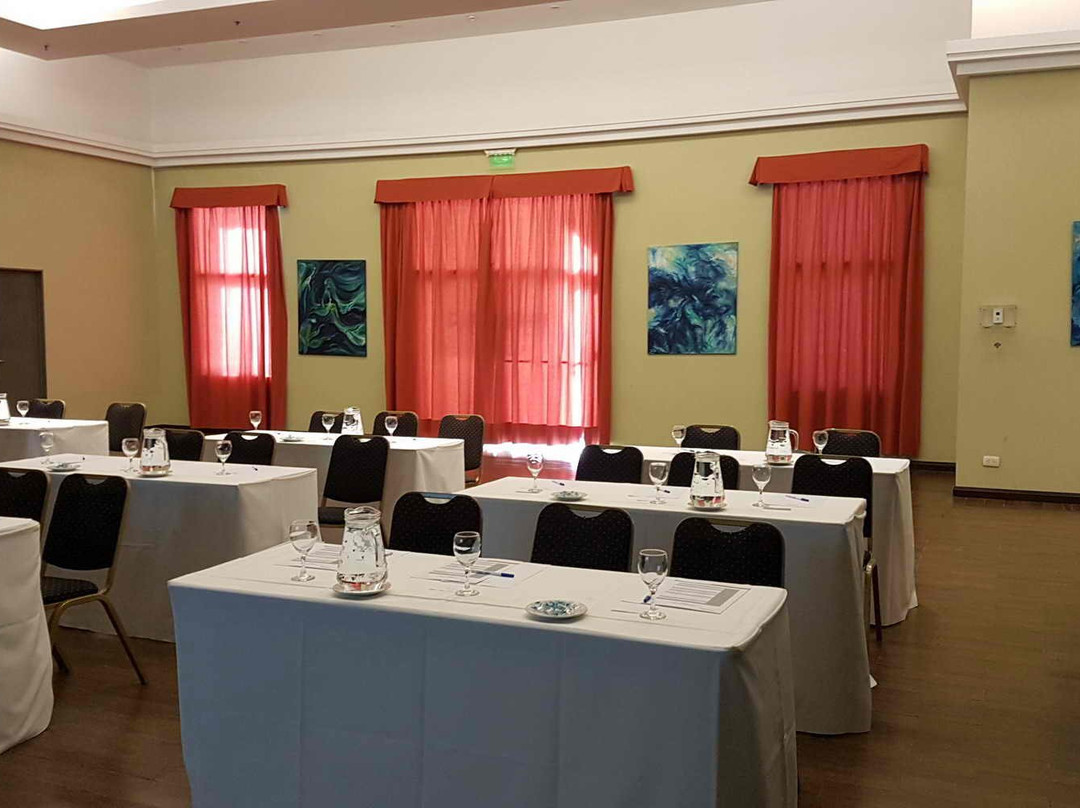 Howard Johnson Resort Pilar主图