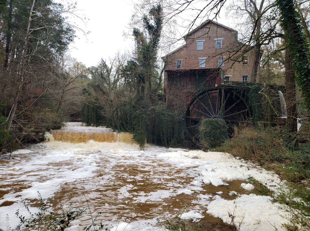 Falls Mill-Belvidere必去景点