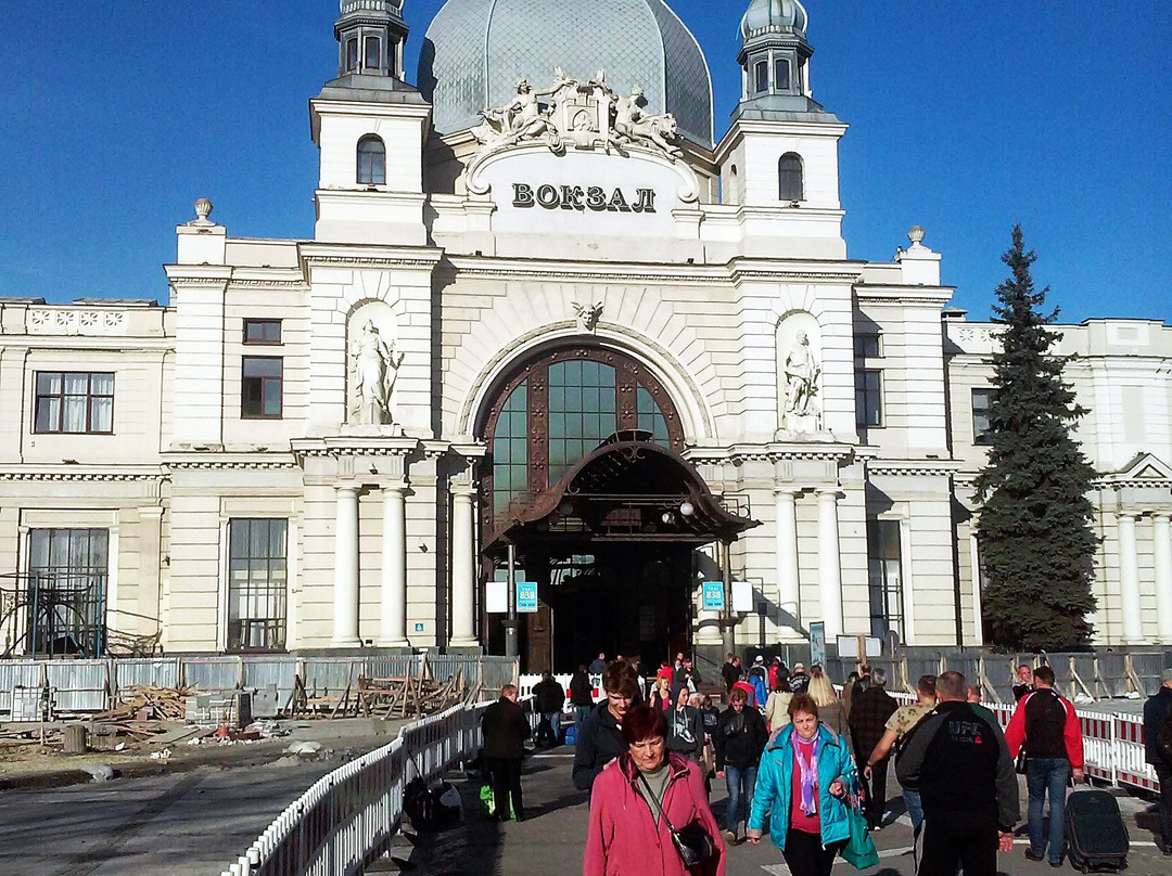 Lviv Railway station-利沃夫必去景点