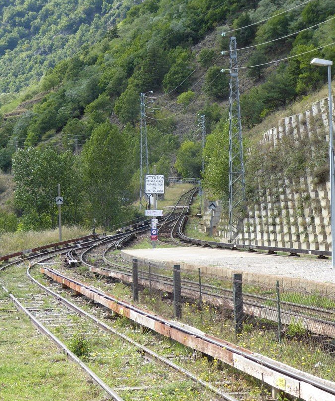 Le Train Jaune景点图片