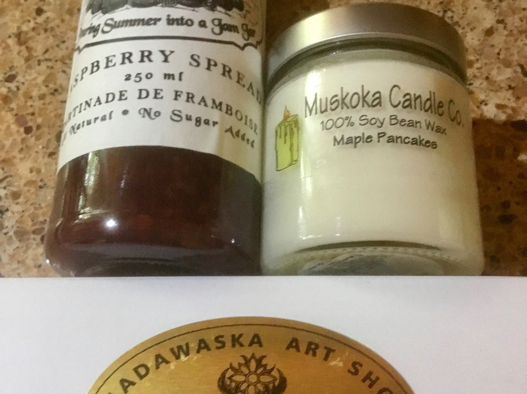 Madawaska Art Shop景点图片