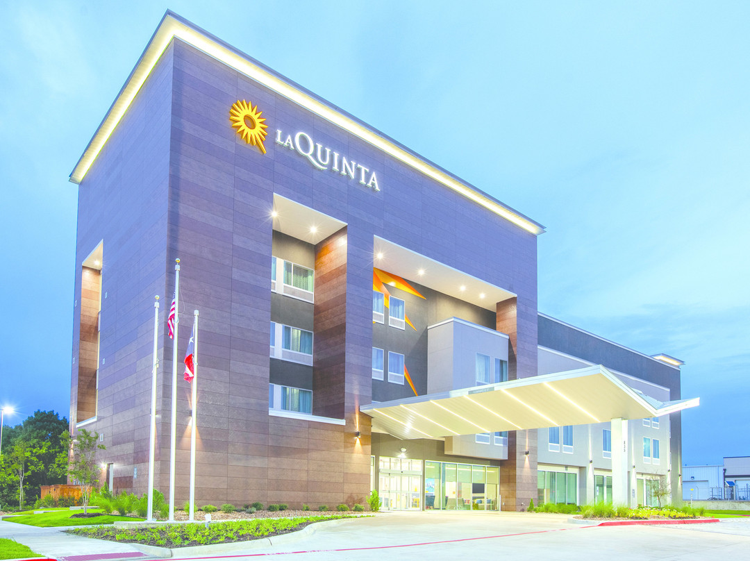 达拉斯邓肯维尔拉昆塔温德姆套房酒店主图