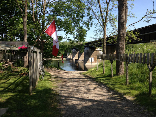 Canoeing The Grand-基奇纳必去景点