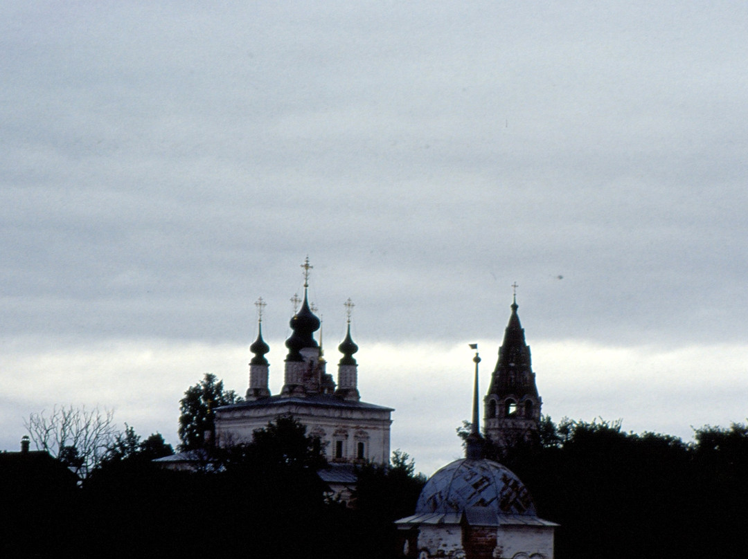 Churches of Saints Peter and Paul and St Nicholas景点图片