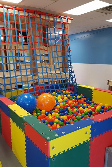 Harrodsburg旅游景点-Kids Play Gym