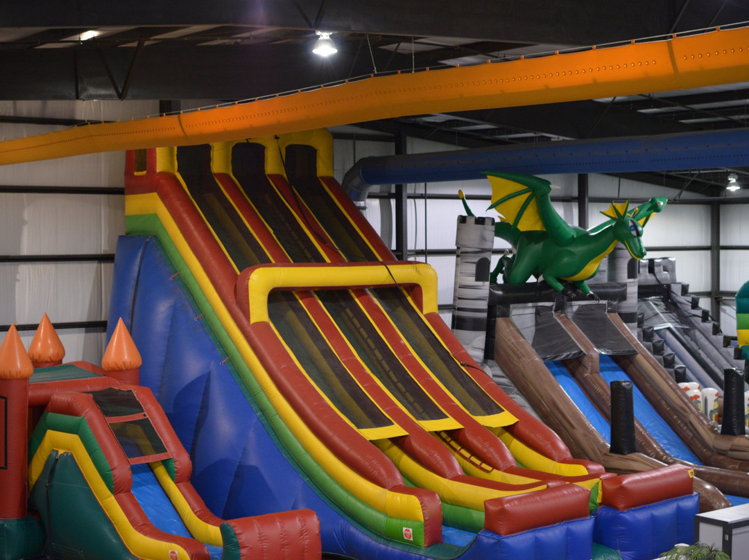 Guston旅游景点-Blazer's Fun Zone