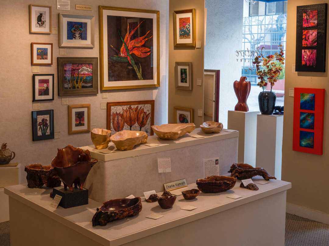 Venture Gallery-蒙特雷必去景点