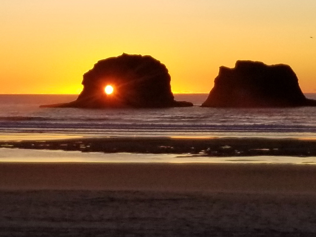 Twin Rocks Motel主图