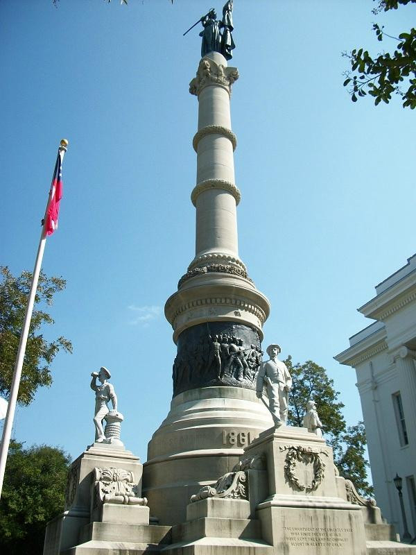 Confederate Monument景点图片