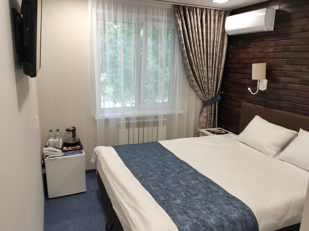 Lazurit Hotel主图