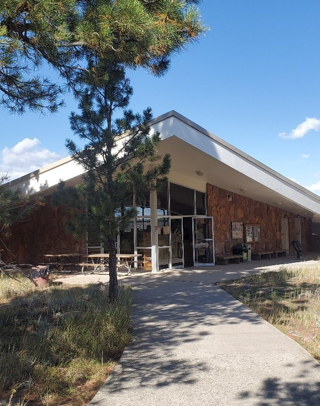Flaming Gorge Dam Visitor Center-Dutch John必去景点