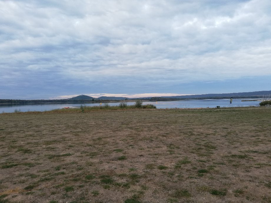 Lac de Madine景点图片