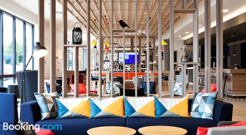 Holiday Inn Express & Suites Basel - Allschwil by IHG主图