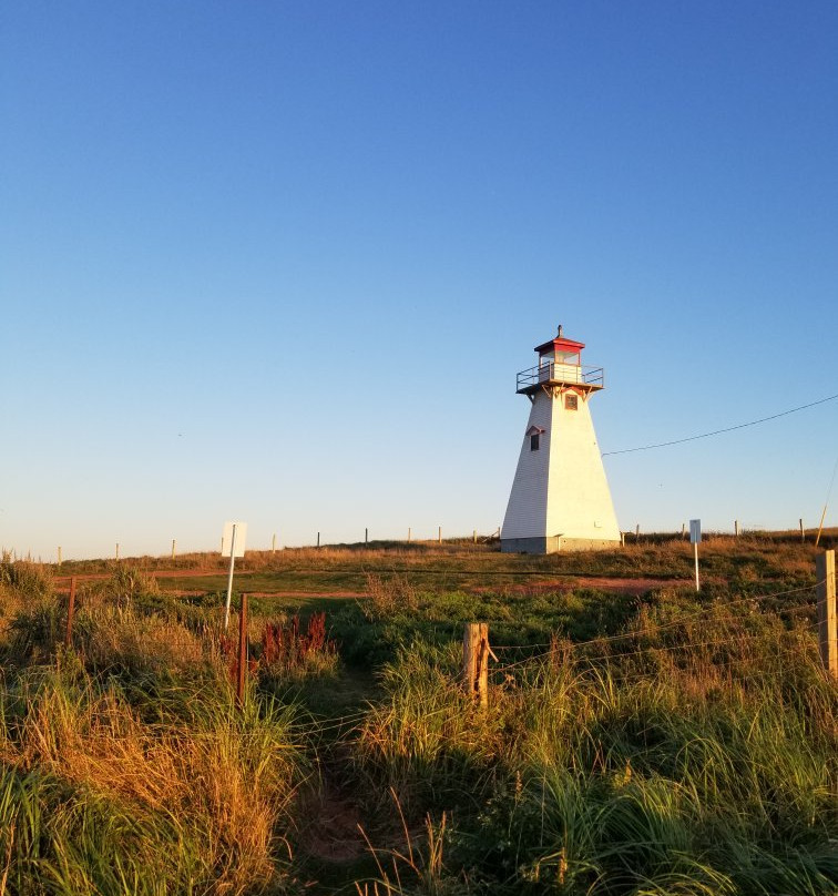 Cape Tryon Lighthouse景点图片