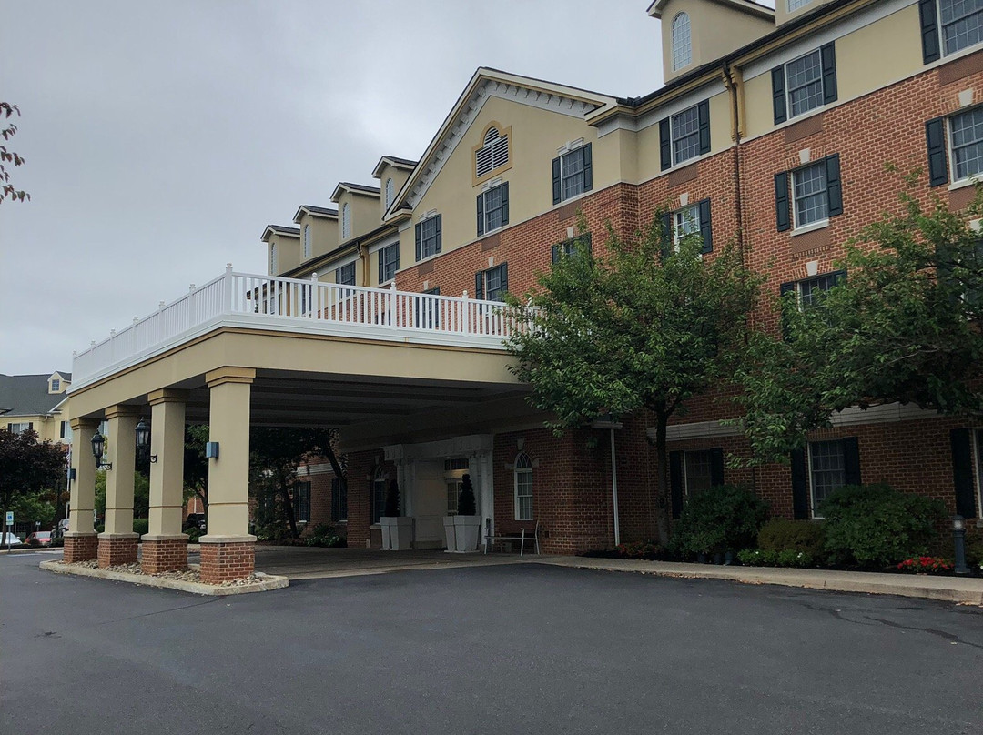 Holiday Inn Express State College @Williamsburg Square by IHG主图