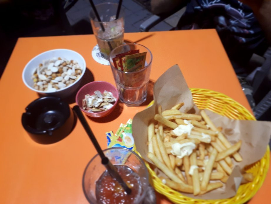 Peace&Love Funkybar-贝拉里亚-伊贾马里纳必去景点