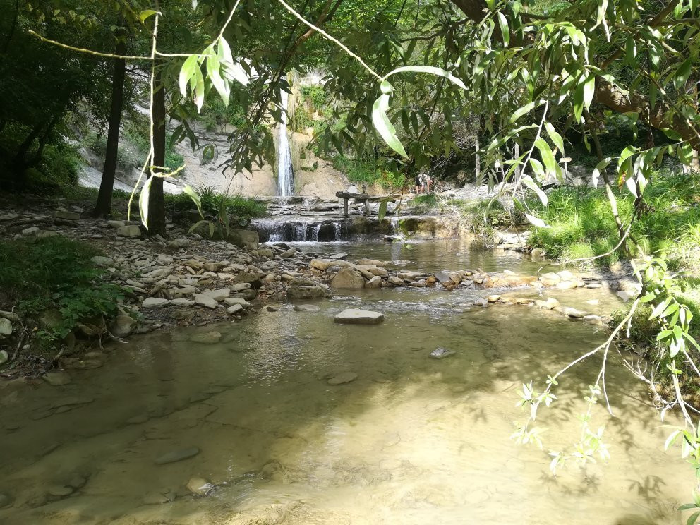 Cascata di Civorio景点图片