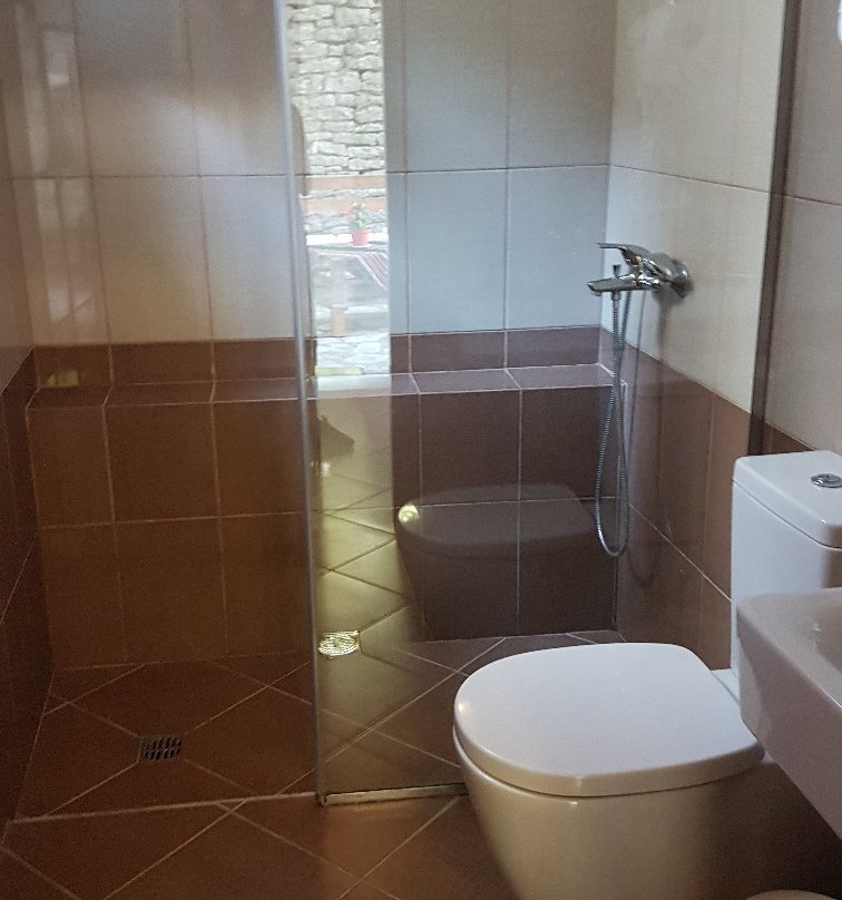 Hotel Gjirokastra主图