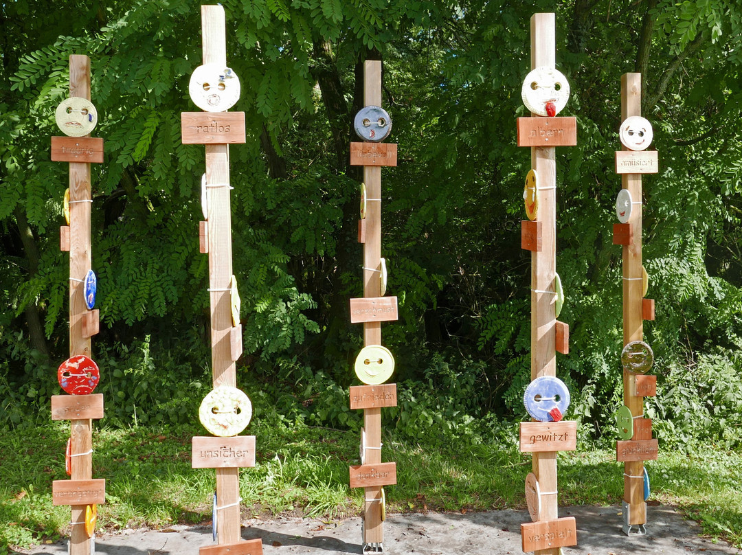 Skulpturenrundweg Kopfe am Korber Kopf-Korb必去景点