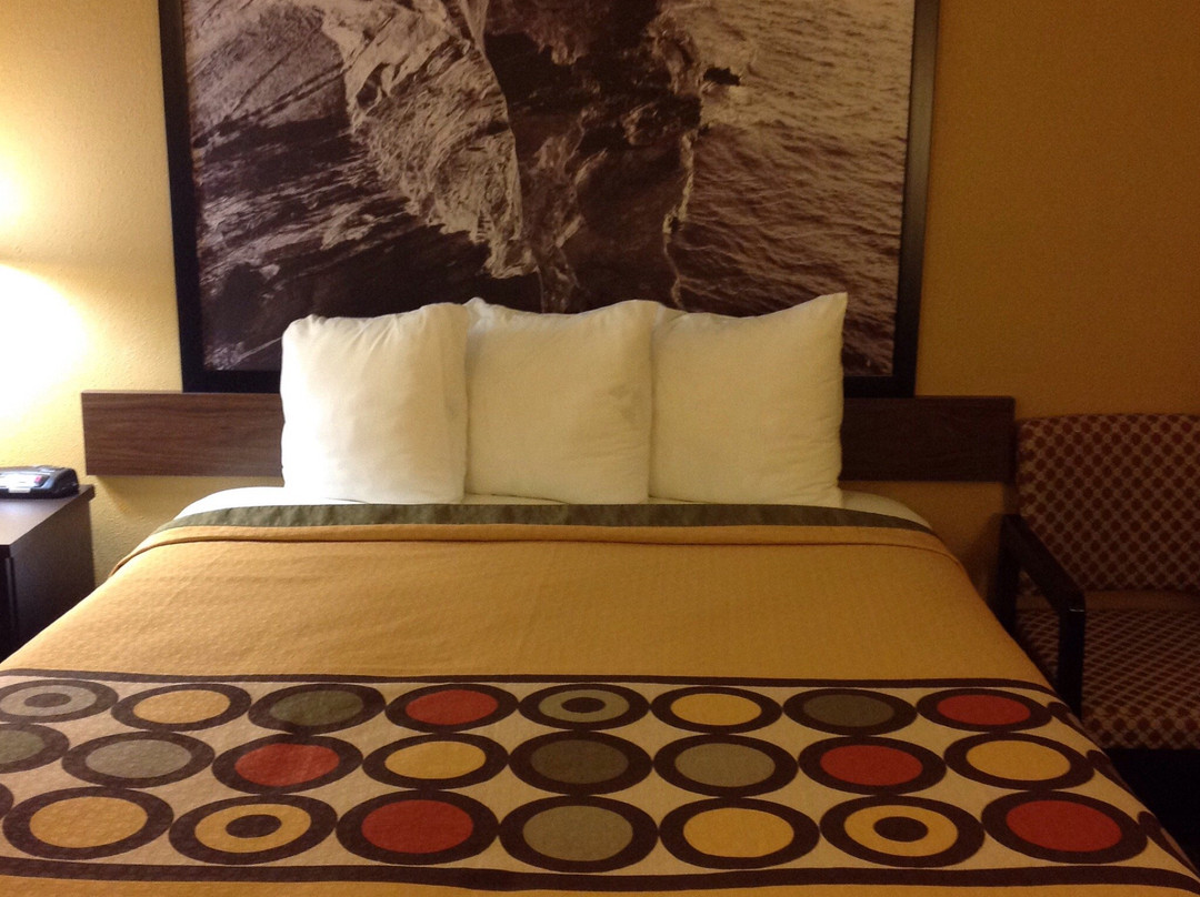 Super 8 by Wyndham Sun Prairie/Madison E主图