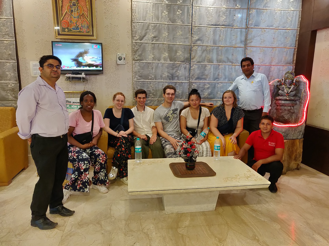 Hotel Krishnam Vrindavan主图