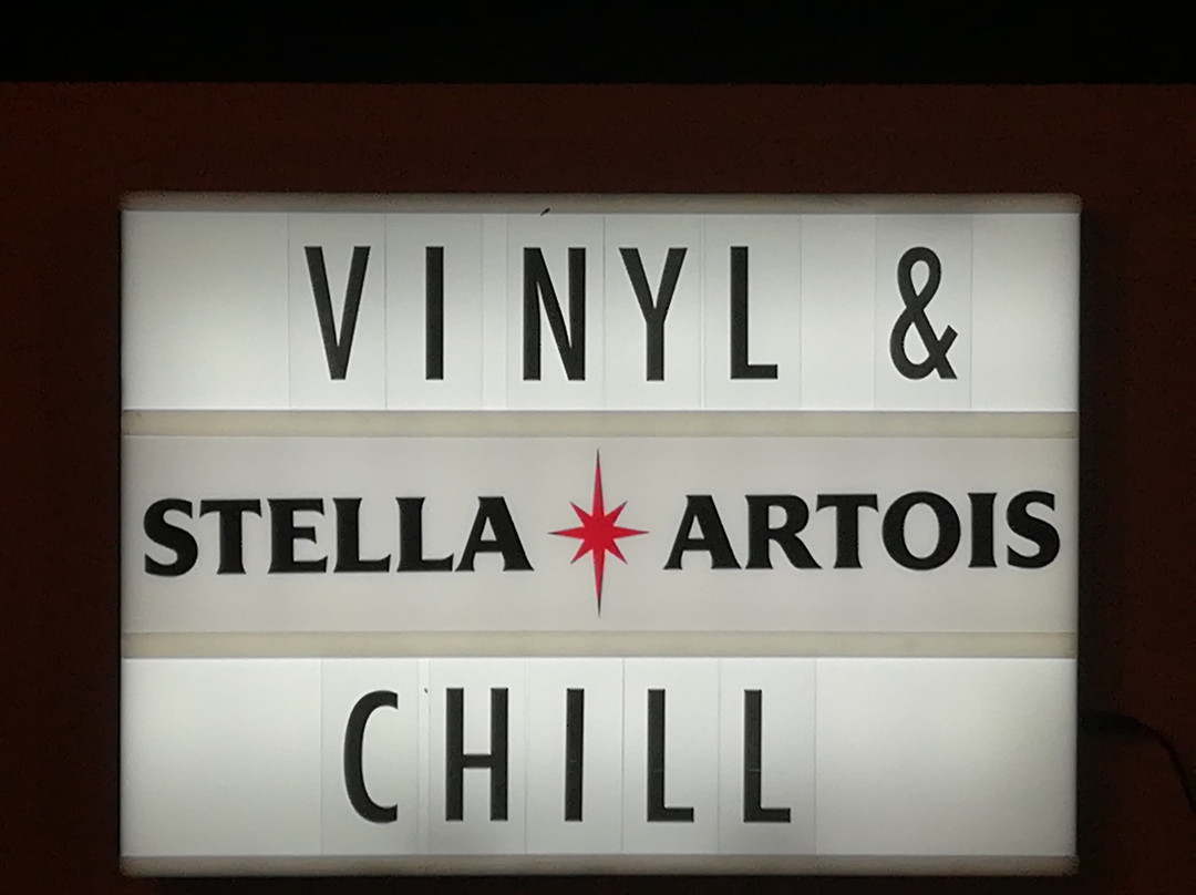 Vinyl & Chill景点图片