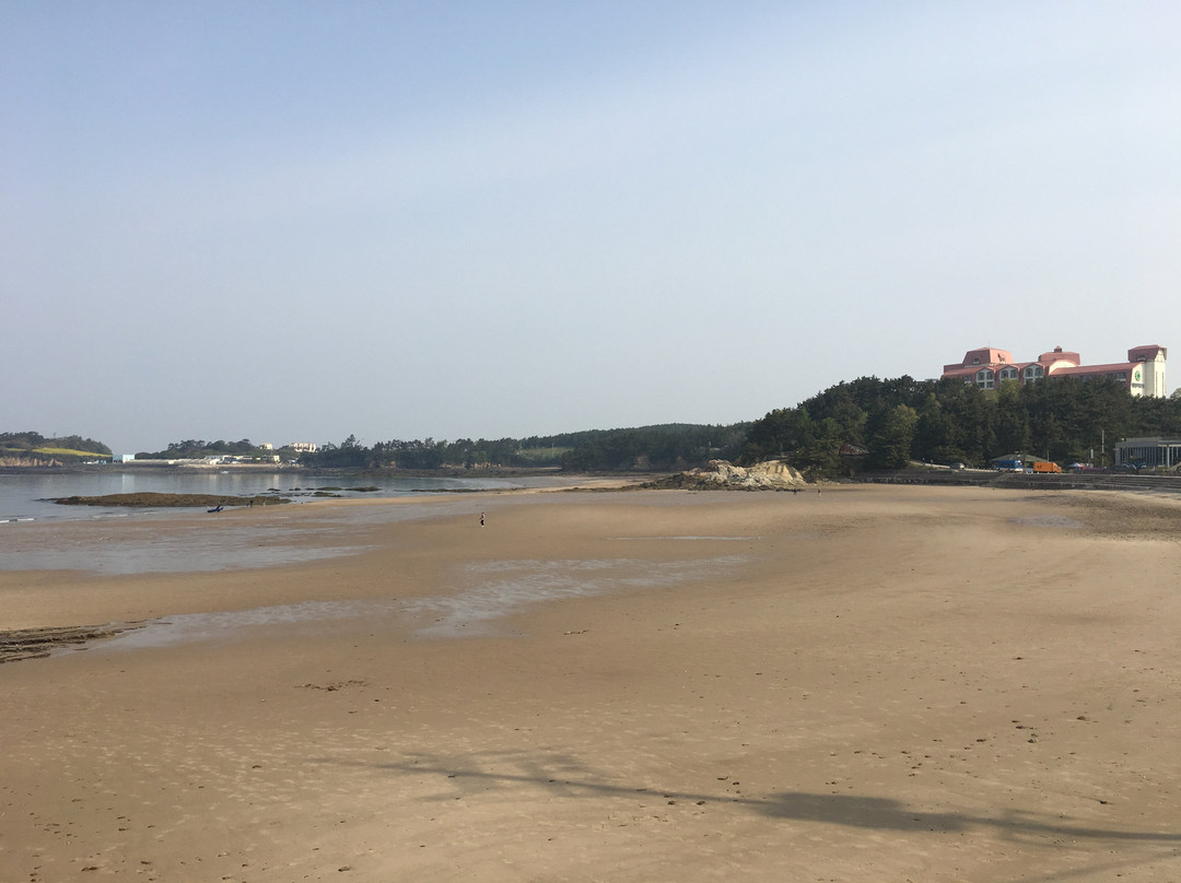 本昵客雅彩石江STARHILLS酒店主图