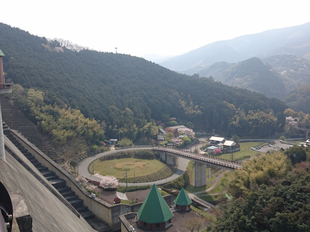 Narufuchi Dam-筱栗町必去景点