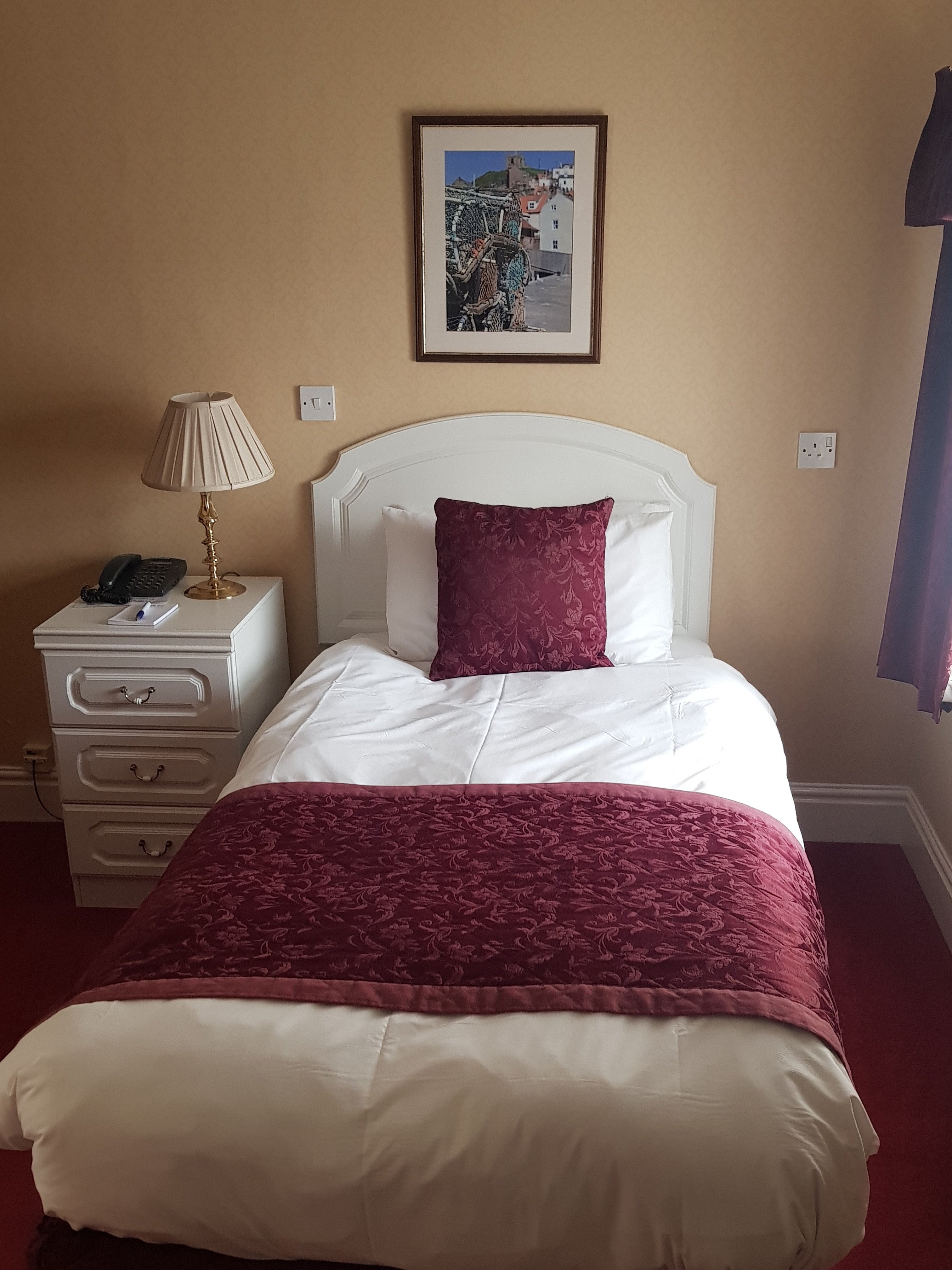 Saxonville Hotel-官方