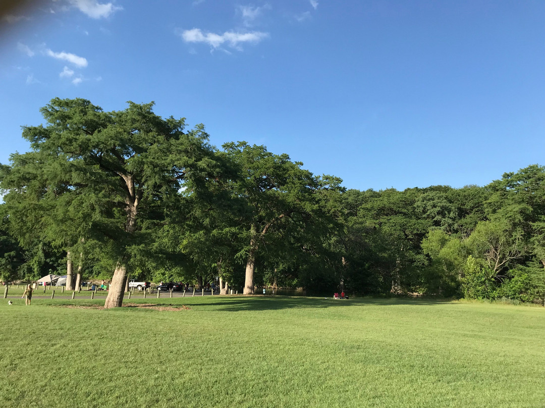 Cypress Bend Park-新布朗费尔斯必去景点
