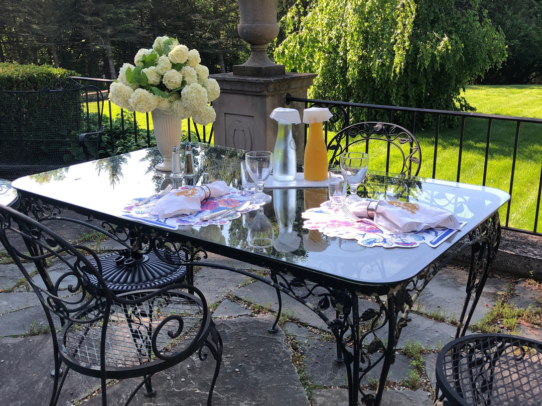 Greencrest Manor主图