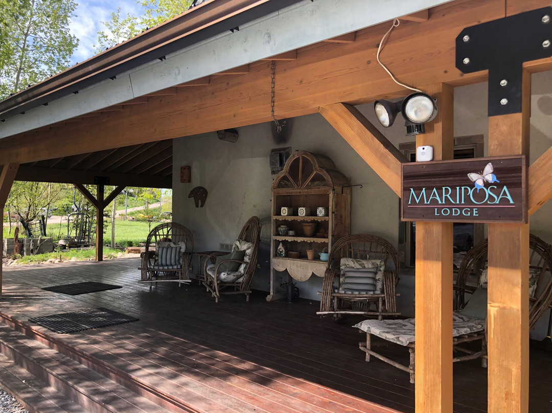 Mariposa Lodge Bed and Breakfast主图