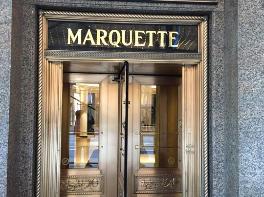 马凯特大厦-芝加哥必去景点