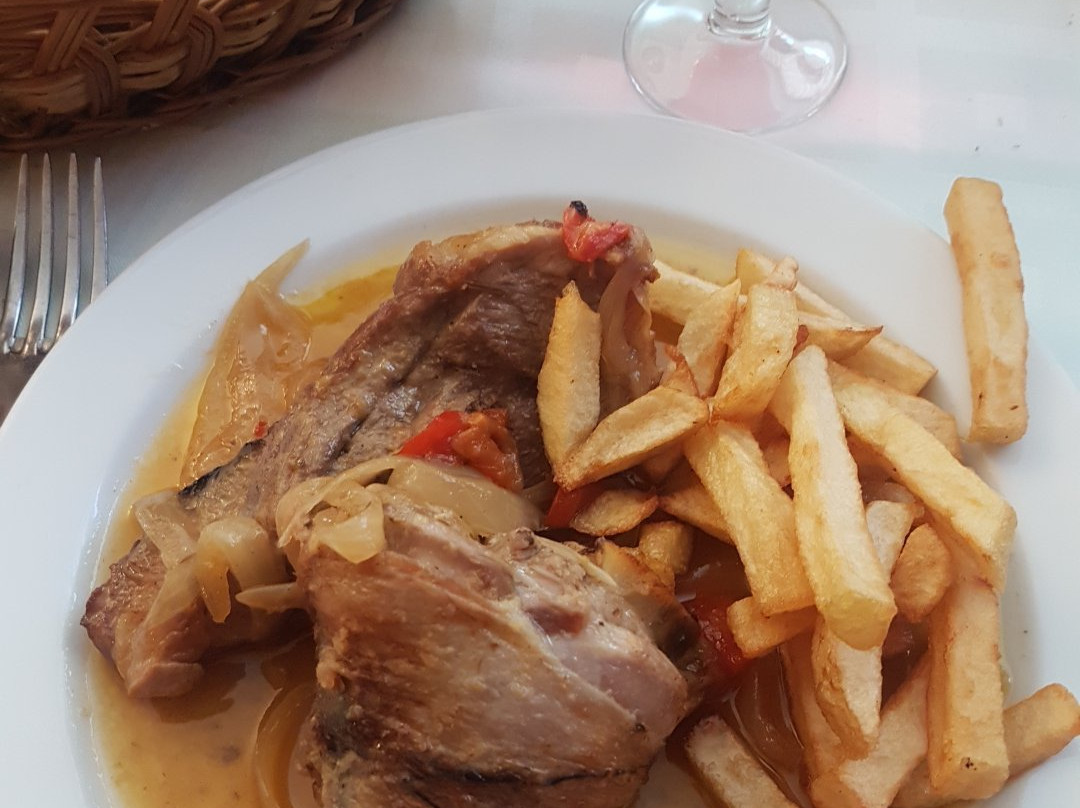 Hotel Fonda Mas主图