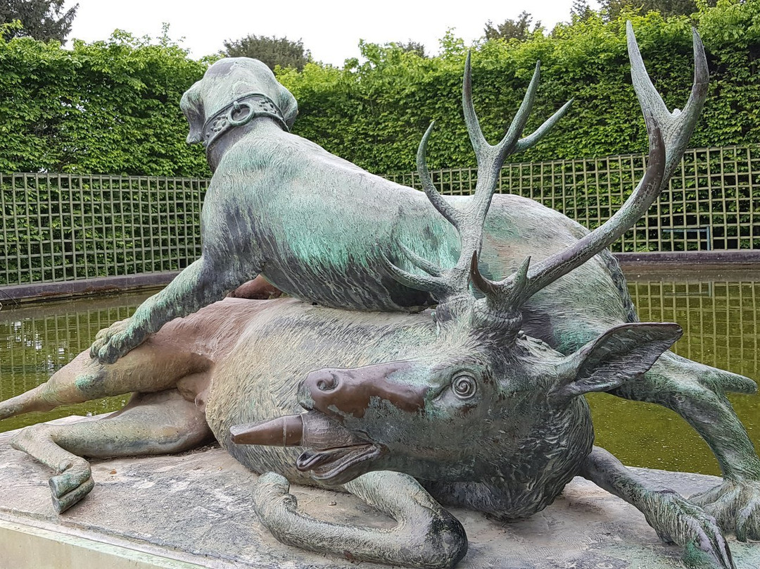 Fontaine du Point du Jour-凡尔赛必去景点