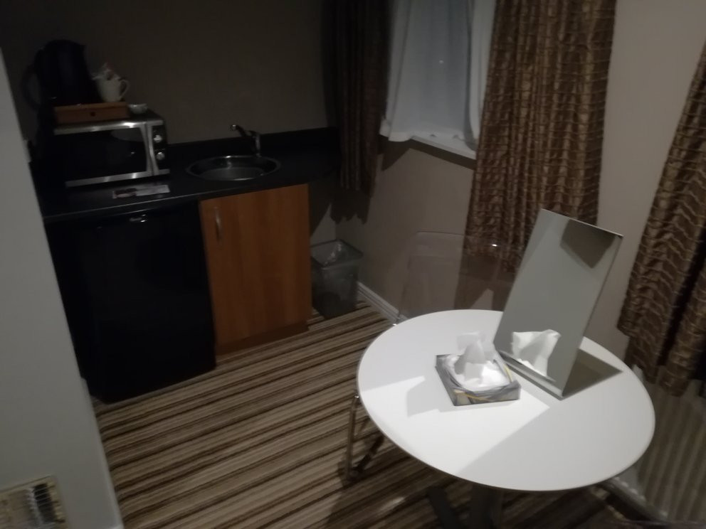 York House Hotel & Apartments主图
