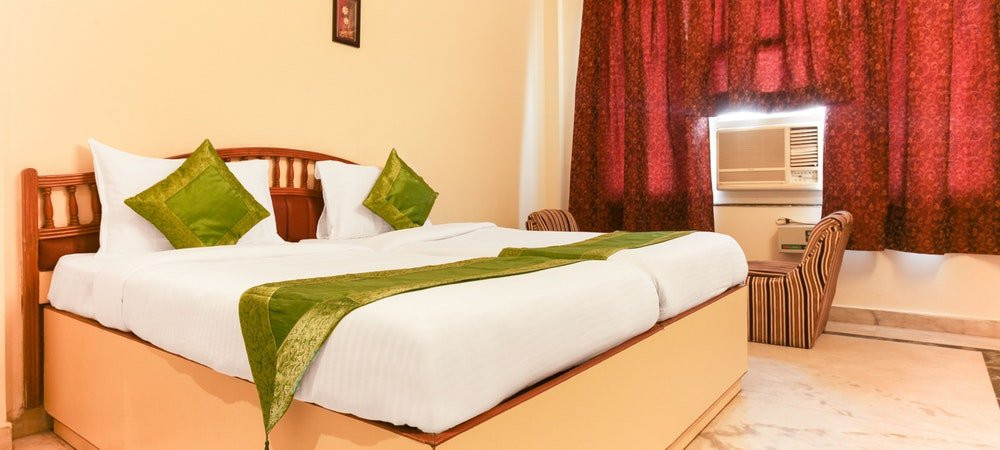 Treebo Trend Hotel YKS主图