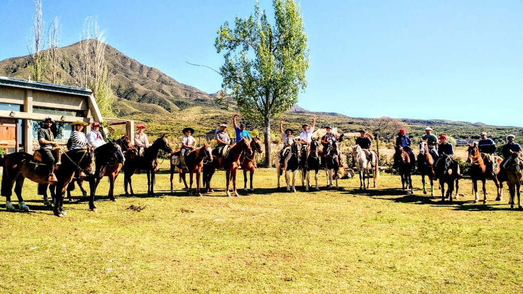 La Crucecita Horseback Riding - Cabalgatas-门多萨必去景点