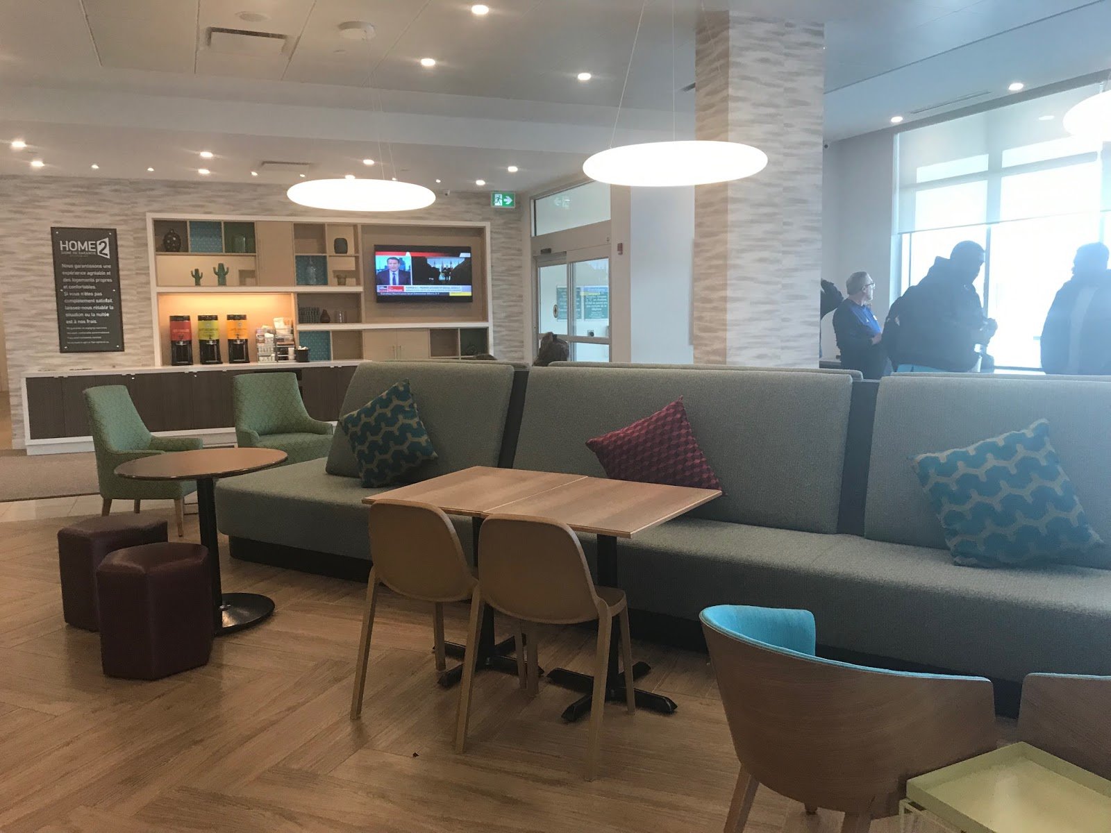 Home2 Suites by Hilton Montreal Dorval-餐饮