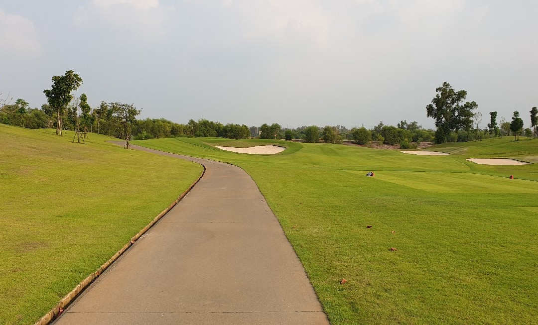 Royal Bang Pa-in Golf Club-挽巴茵必去景点